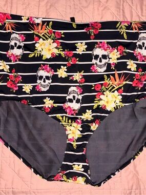 torrid Black Striped Skull Bikini Bottoms with Bright Floral